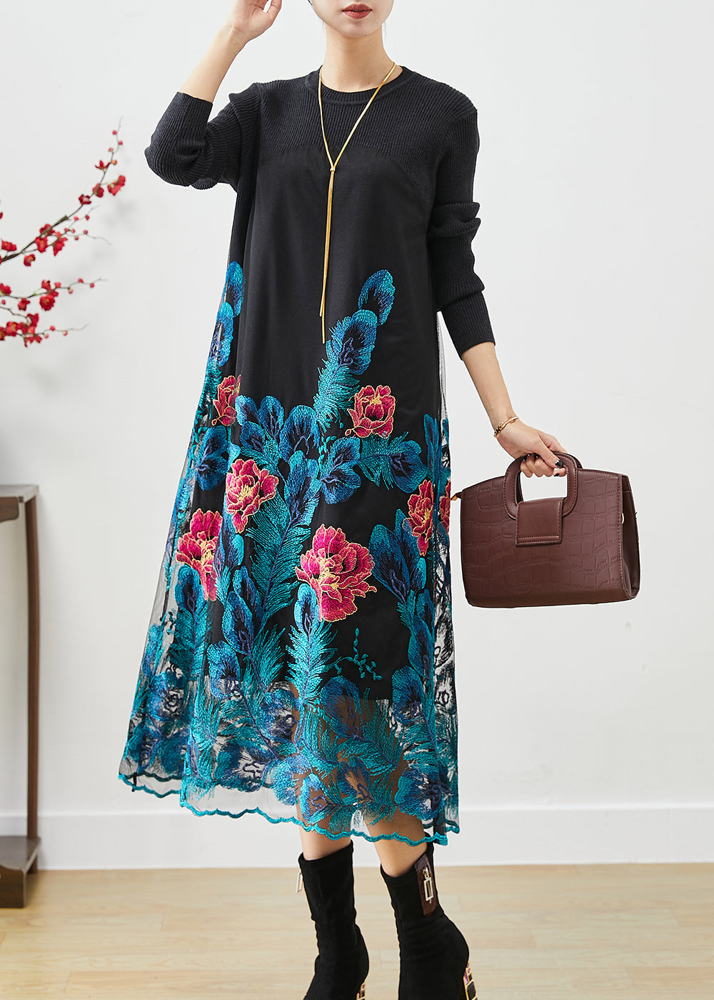 Art Blue Embroideried Floral Knit Long Dress Fall