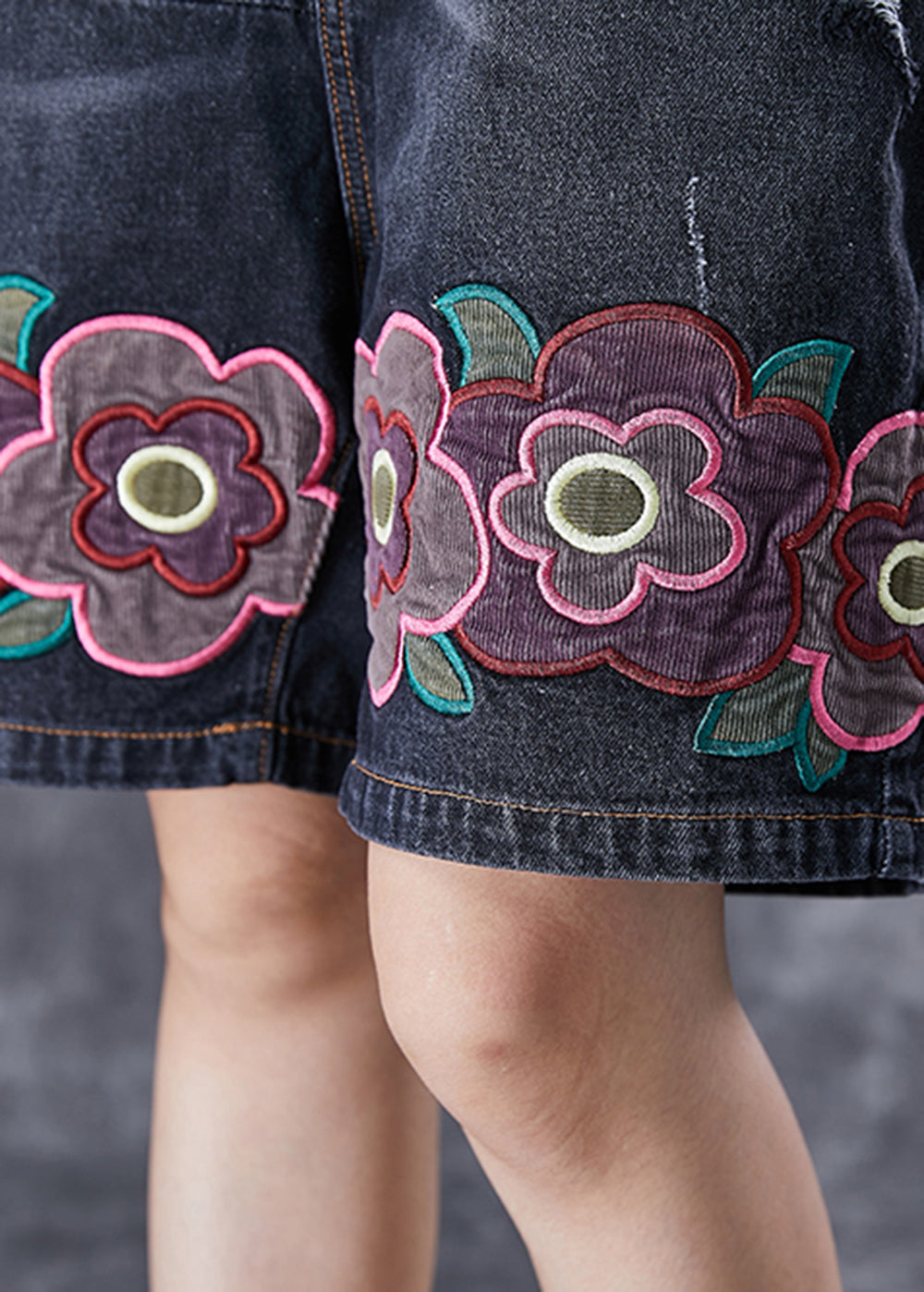 Bohemian Black Elastic Waist Embroideried Floral Denim Shorts Summer