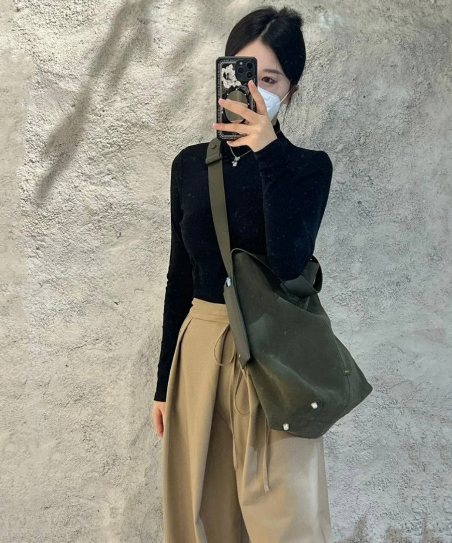 Fashion Army Green Large Capacity Calf Leather Messenger Bag