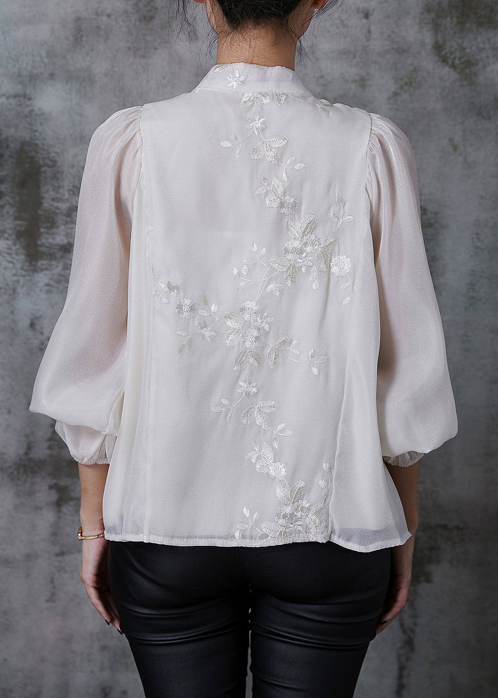 Fine White Embroidered Nail Bead Silk Blouses Summer