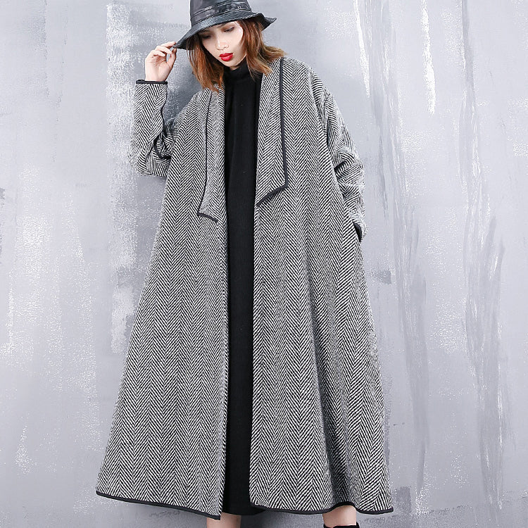 Fine black striped Coats casual turn-down Collar outwear fine pockets long coats