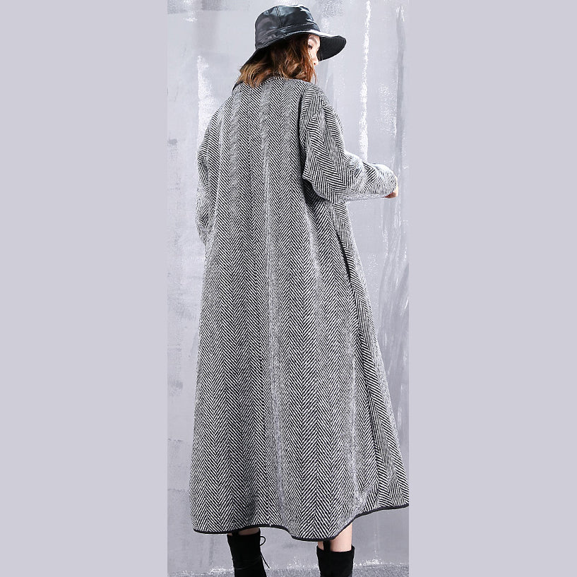 Fine black striped Coats casual turn-down Collar outwear fine pockets long coats