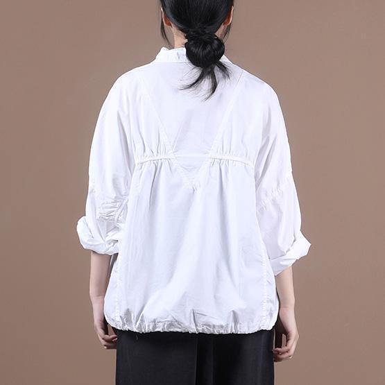 Italian lapel Cinched top silhouette Outfits white blouse