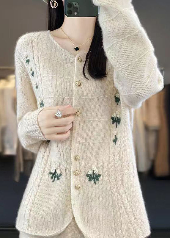 New Beige Embroidered Button Patchwork Cashmere Knit Coats Fall