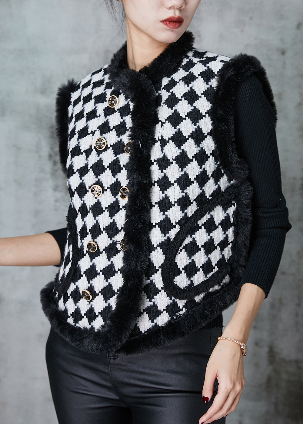 Plus Size Black Plaid Warm Fleece Vests Spring