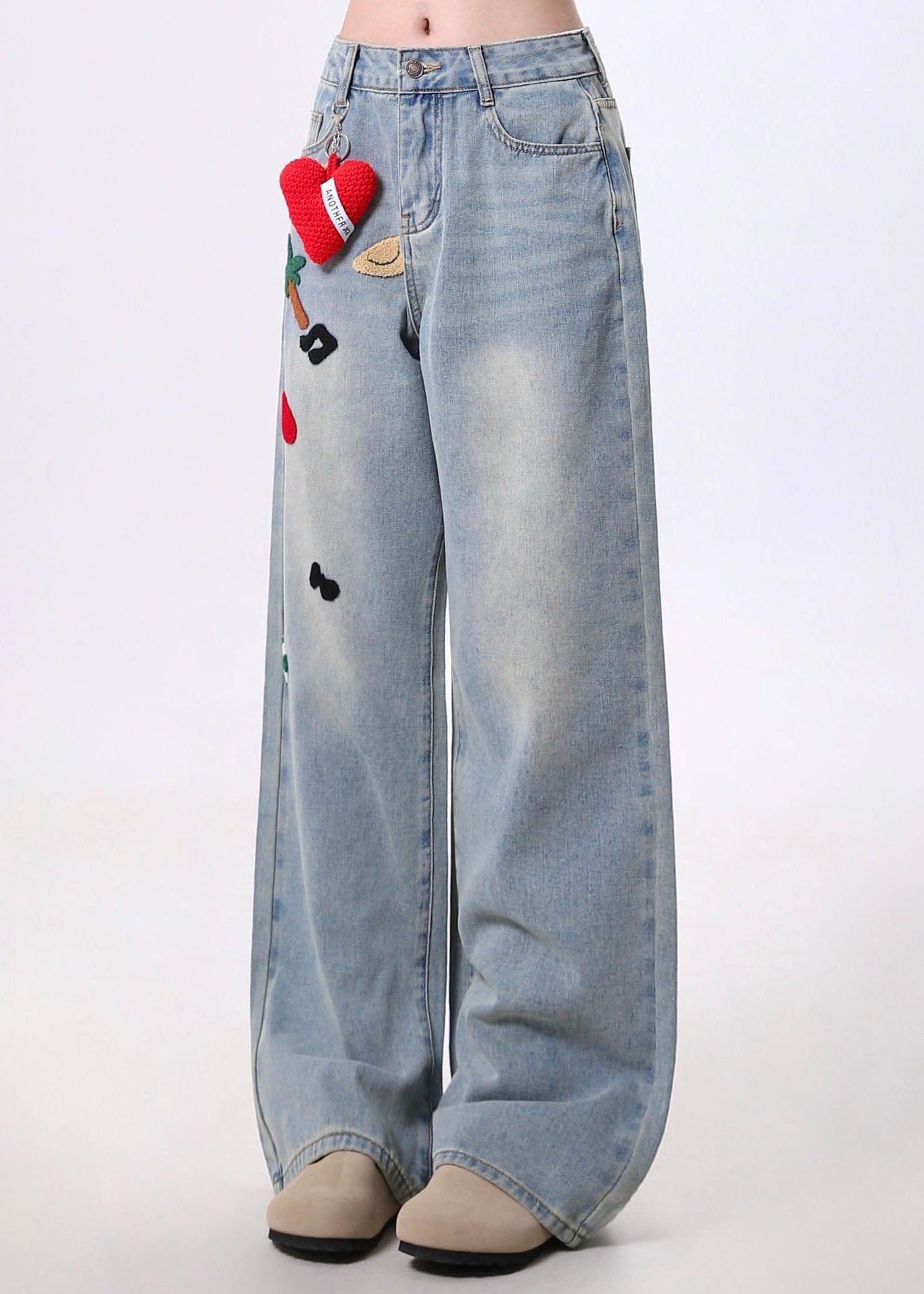 Women Blue Embroidered Pockets Denim Pants Spring