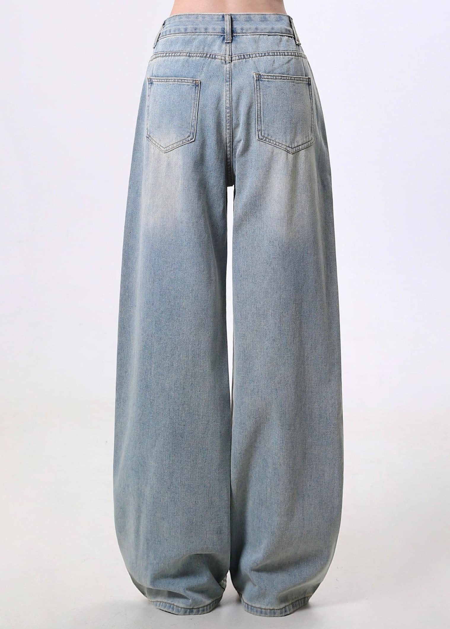 Women Blue Embroidered Pockets Denim Pants Spring