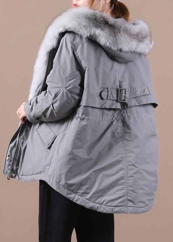 Loose fitting warm winter coat hooded drawstring parkas