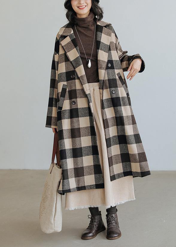 women Loose fitting medium length coat Plaid pockets Notched Woolen Coats