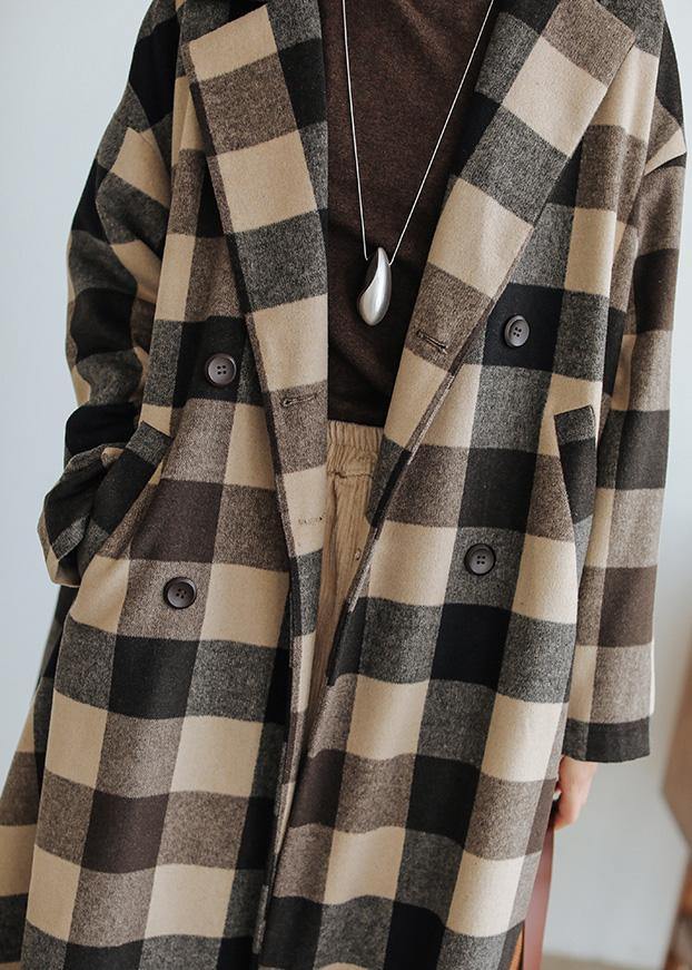 women Loose fitting medium length coat Plaid pockets Notched Woolen Coats